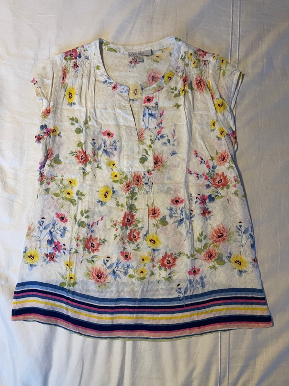 Odille Floral Split-Neck Tunic Top - White with Multi-Color Floral